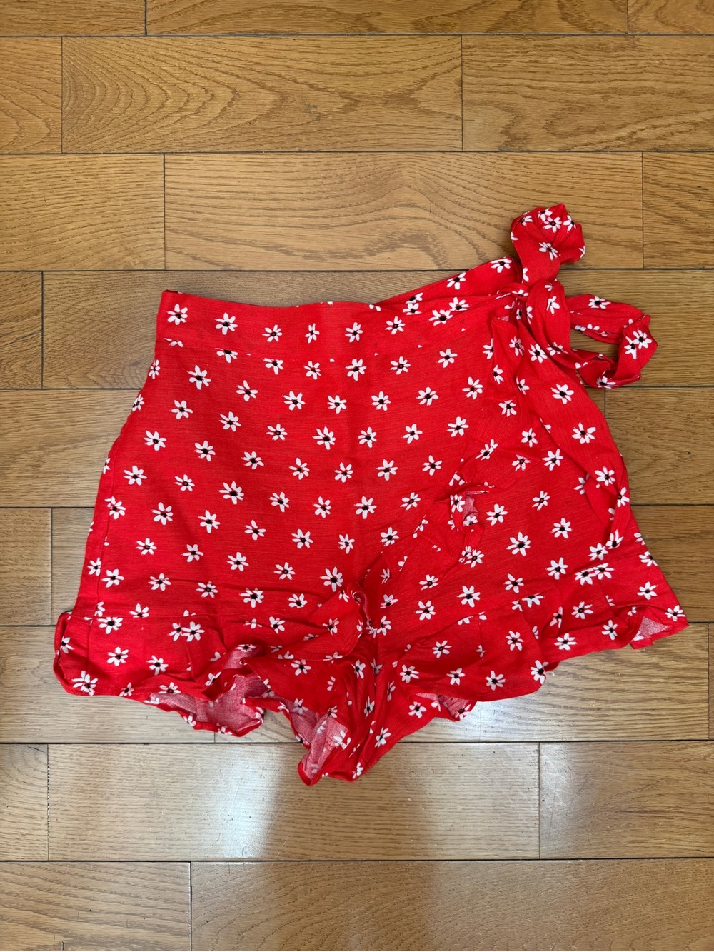 Zara Red Floral High-Waist Tie Shorts